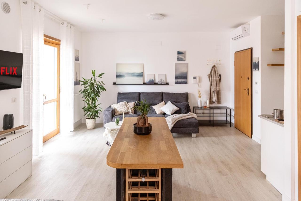 Loft Con Terrazzo - 3 Min Dalle Autostrade By FollowgreenhouseРим Екстериор снимка